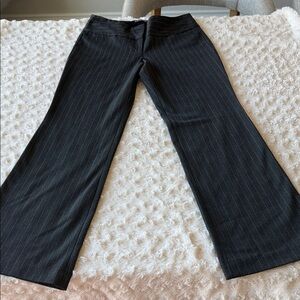 🔥EXPRESS WOMEN’S SLACKS🔥 Editor pinstripe slacks size 2s